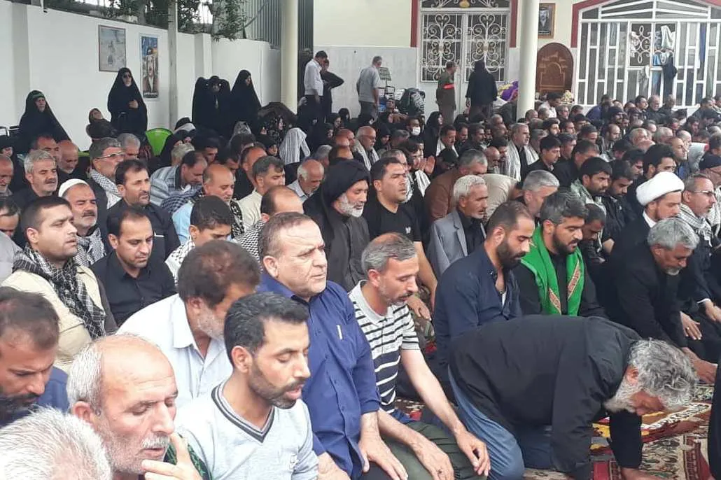 توزیع 100 هزار غذای نذری یک موکب روستایی در گتوند