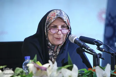 نشست تخصصی بازخوانی حیات اجتماعی و اخلاقی حضرت زهرا (س)
