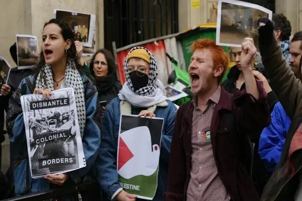 Les étudiants américains appellent à l'arrêt des crimes d'Israël à Gaza + vidéos 