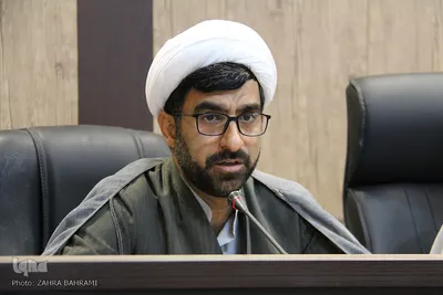 جلسه مشترک شورای اداری فراهان و مجمع خیرین قرآنی/عکاس: زهرا بهرامی