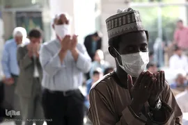 اقامه نماز عید سعید «فطر» به امامت حجت‌الاسلام والمسلمین مصطفی رستمی، رئیس نهاد نمایندگی مقام معظم رهبری در دانشگاه ها در مسجد دانشگاه تهران