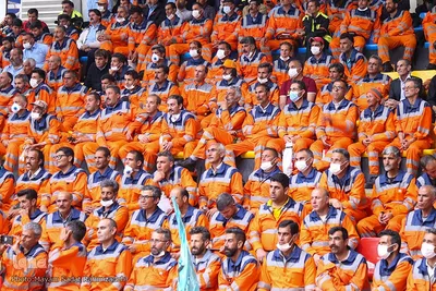 نارنجی پوشان، سفیران پاکیزگی