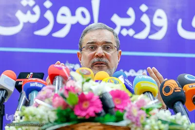 سید محمد بطحایی، وزیر آموزش و پرورش