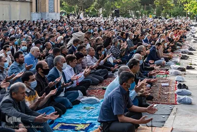 نماز عید فطر در امامزادگان محمد (َع) و سکینه خاتون (س) کرج‎‎