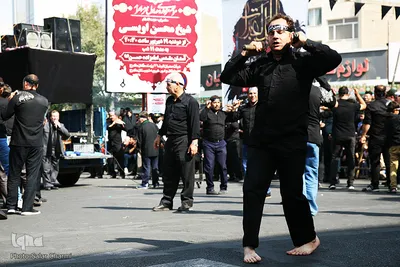مراسم عزاداری ظهر عاشورا در کرج