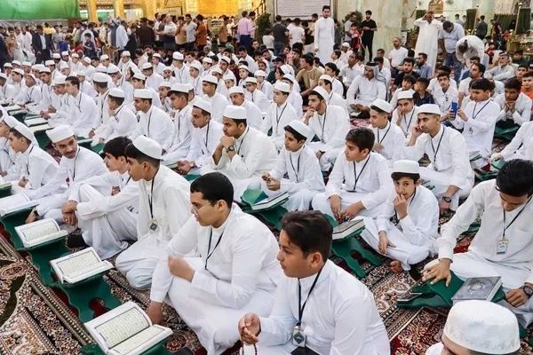 عکس | عرش تلاوت در حرم حضرت عباس(ع)