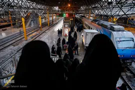 ورود بانوان قرآن پژوه به مشهد مقدس