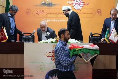 نشست خبری نخستین جشنواره بین‌المللی فیلم و عکس «مسیر عشق»