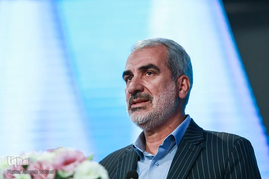 بیش از ۴۷ هزار امام جماعت در مدارس داریم