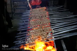 اطعام زوار اربعین حسینی