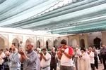 اقامه نماز عید قربان در مسجد ملا اسماعیل یزد