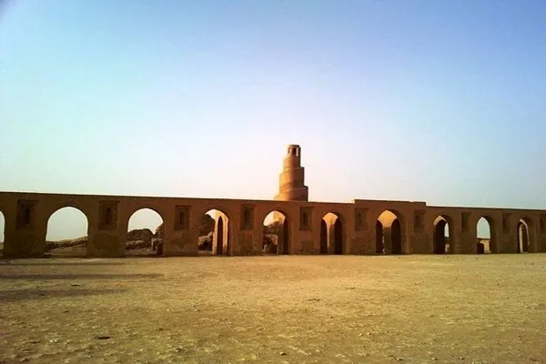 Samarra tarihi camii ve drift tehlikesi