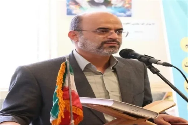 هنر متعهدانه نقش مهمی در تبیین دستاوردهای انقلاب دارد