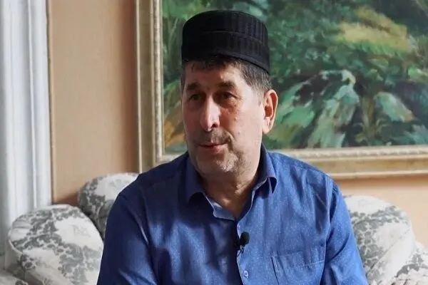 Dağıstanlı sənətkar və Quranın yazılmasının mənəvi təcrübəsi