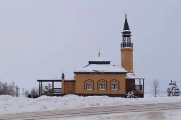 В Новых Бурасах строится новая мечеть