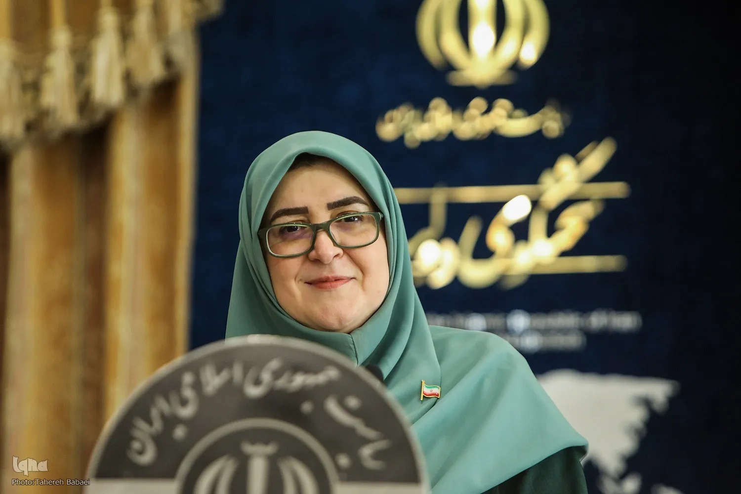 دولت خود را نسبت به رسانه‌ها پاسخگو می‌داند