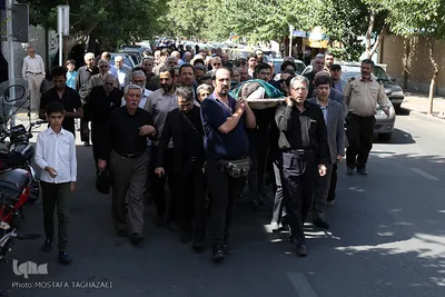 مراسم تشییع پیکر خادم القرآن مرحوم «غفور آقازاده سلطانی» بنیان‌گذار دارتحفیظ القرآن الکریم