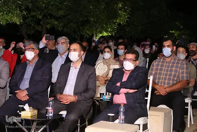 تجلیل چهره سال هنر انقلاب اسلامی سال۱۴۰۰ در شیراز