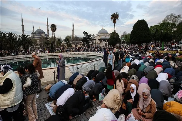 برپایی نماز عید فطر در مسجد جامع «ایاصوفیه» با حضور اردوغان