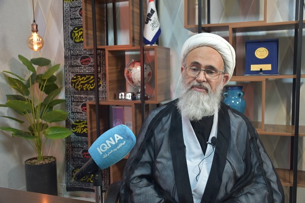 حجت‌الاسلام والمسلمین ذبیح‌الله نعیمیان، عضو هیئت علمی‌ موسسه آموزشی و پژوهشی امام خمینی(ره)