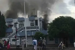 Bénin: une mosquée incendiée, des dégâts à la radio « Voix de l’Islam »