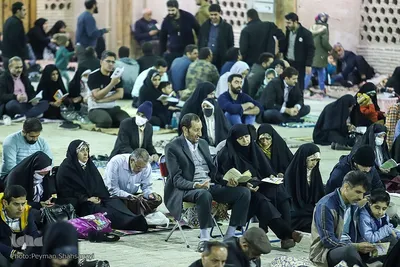 قرار بندگی؛ مناجات در مسجد جامع اصفهان