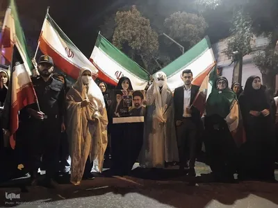 تجمع شبانه حمایت از مدافعان وطن و جشن مهر ماندگار ویژه ازدواج زوجین جانفدا در اهر