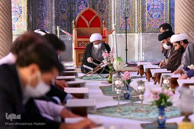مراسم جزءخوانی و تفسیرآیات قرآنی در مسجد نصیرالملک‎‎