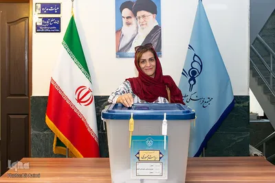 اصحاب رسانه اصفهان در پای صندوق‌های رأی