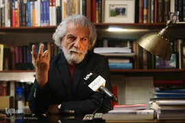 منوچهر شاهسواری