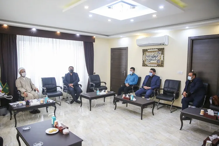 بیانات رهبری تبیین‌کننده راه مداحان است