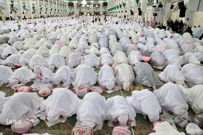 جشن شکوفایی (تکلیف) دانش آموزان دختر تبریز