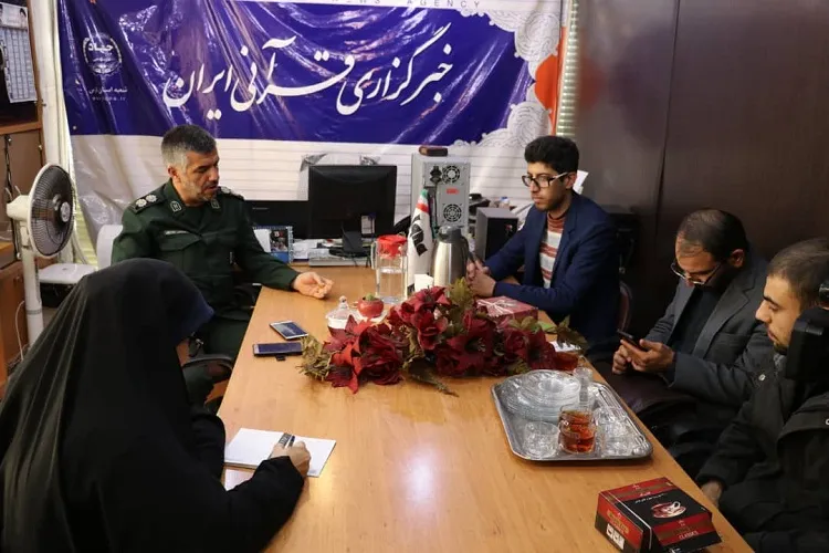 ویژگی‌های رسانه طراز انقلاب اسلامی/ رسانه‌ها دچار خودسانسوری نشوند