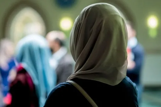 Almanya mahkemelerde dini sembolleri yasaklamayı planlıyor