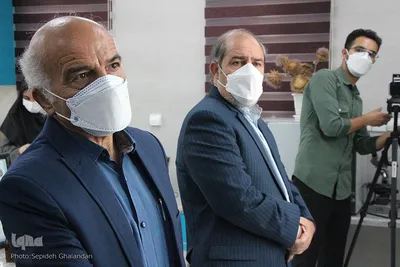بازدید فرماندار خوسف از مجتمع گیاهان دارویی جهاد دانشگاهی خراسان جنوبی