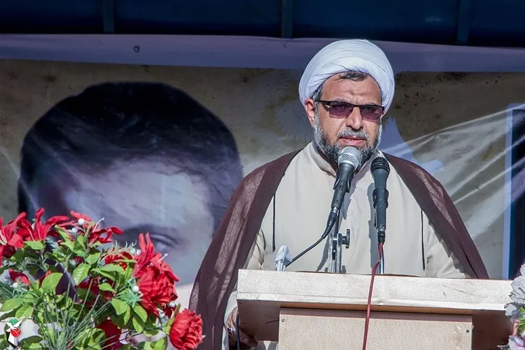 رسانه های انقلابی در برابر معاندان قد علم کنند