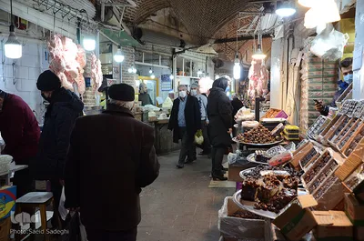 حال و هوای بازار تبریز در آخرین ساعات شروع شب یلدا