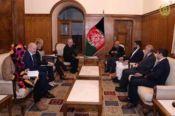 دیدار رئیس‌جمهور افغانستان و نماینده سازمان ملل درباره مذاکرات صلح