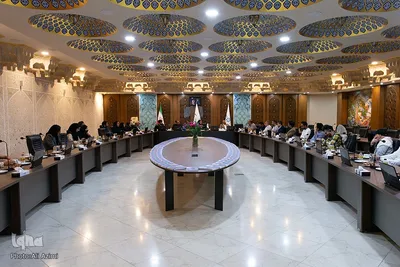آیین رونمایی از کتاب «برندسازی کشور؛ مفاهیم، مشکلات و راهکارها» در اصفهان