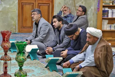 محفل انس با قرآن کریم در آستان مقدس حضرت علی ابن حمزه(ع)
