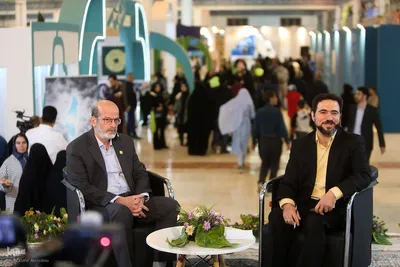 بازدید رئیس جهاددانشگاهی از نمایشگاه قرآن 