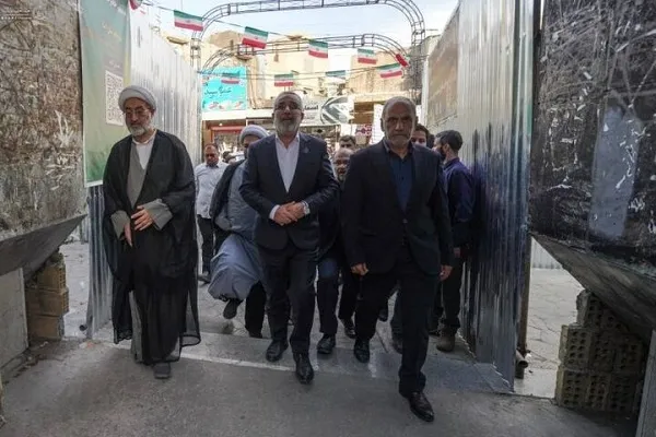 آغاز پویش هم‌بستگی خادمان حرم امام علی(ع) با ملت ایران