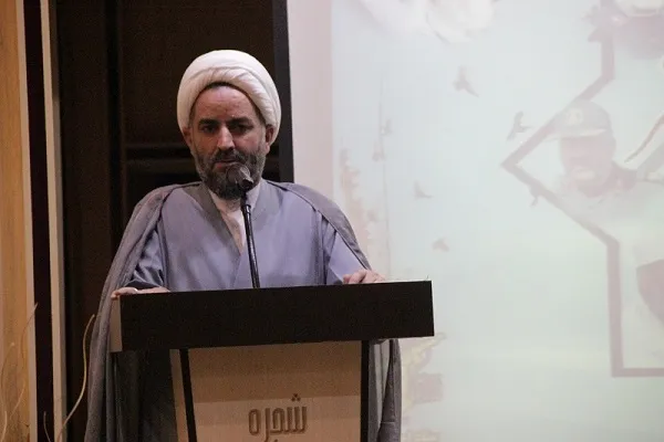 آثار و برکات محافل قرآنی در سبک زندگی