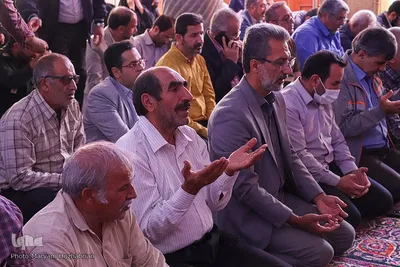 نشست تخصصی جامعه ی قرآنی استان فارس در مسجد نصیرالملک