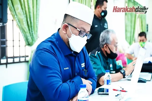 Diangkat ilmu dengan kematian ulamak