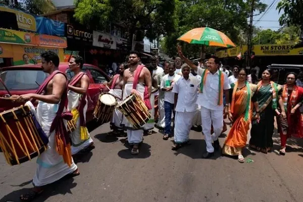 मोदी सरकार के कार्यकाल के दौरान भारत की संसद में मुसलमानों की संख्या में कमी।
