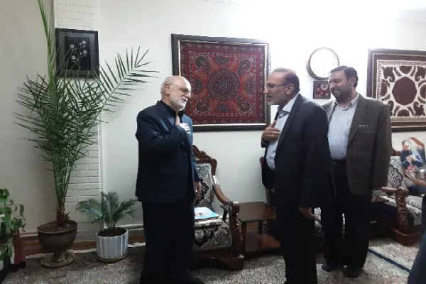 تقدیر معاون فرهنگی جهاددانشگاهی از خانواده شهید هاشمی
