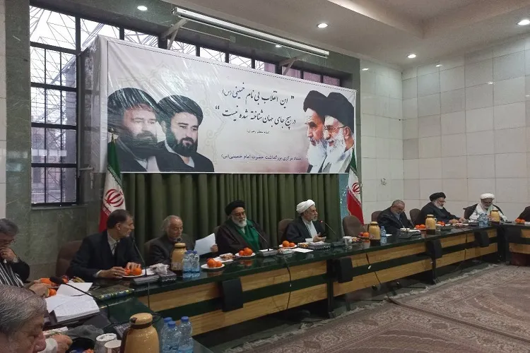 تشریح برنامه‌های روز 12 بهمن؛ برگزاری نماز جمعه در حرم امام(ره) و گلباران محل جلوس