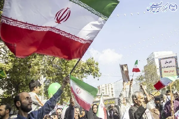 راهپیمایی روز ملی مبارزه با استکبار در ساری