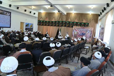 نشست مشترک روحانیون چهارمحال بختیاری با حضور نماینده ولی فقیه شهرکرد